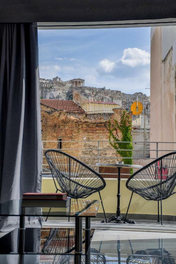 24K Athena Suites Esterno foto