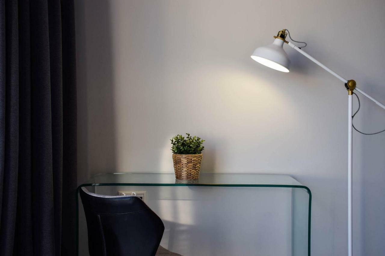 24K Athena Suites Esterno foto